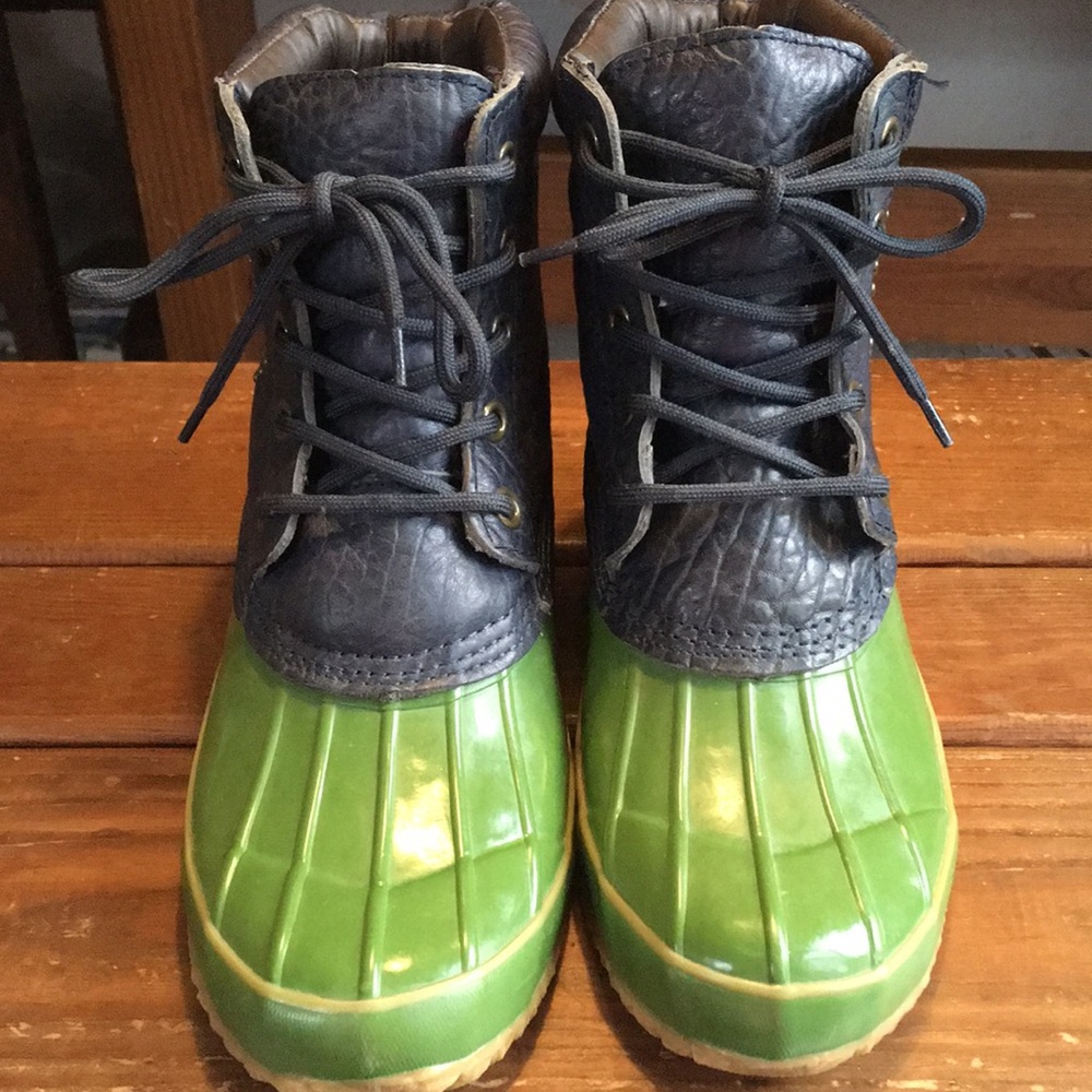 ✨sold✨Lucky Brand Duck Boots - Picture 2 of 7